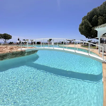 Two Bedroom With Large Terrace And Views In Capistrano, * Nerja