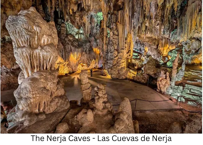 Two Bedroom With Large Terrace And Views In Capistrano, 内尔哈